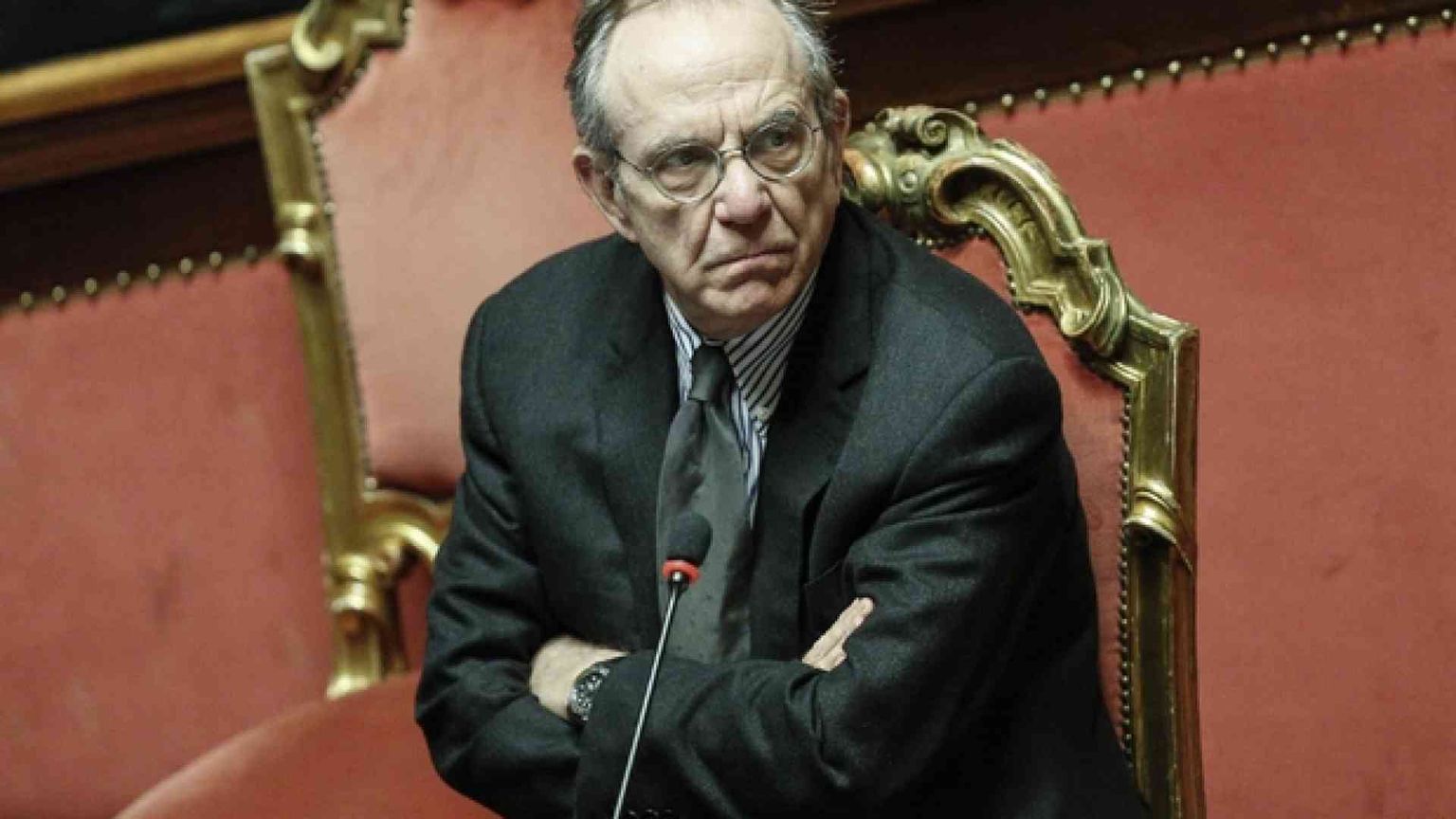 Padoan al Parlamento: 1 milione di posti di lavoro in più (rispetto al 2013)