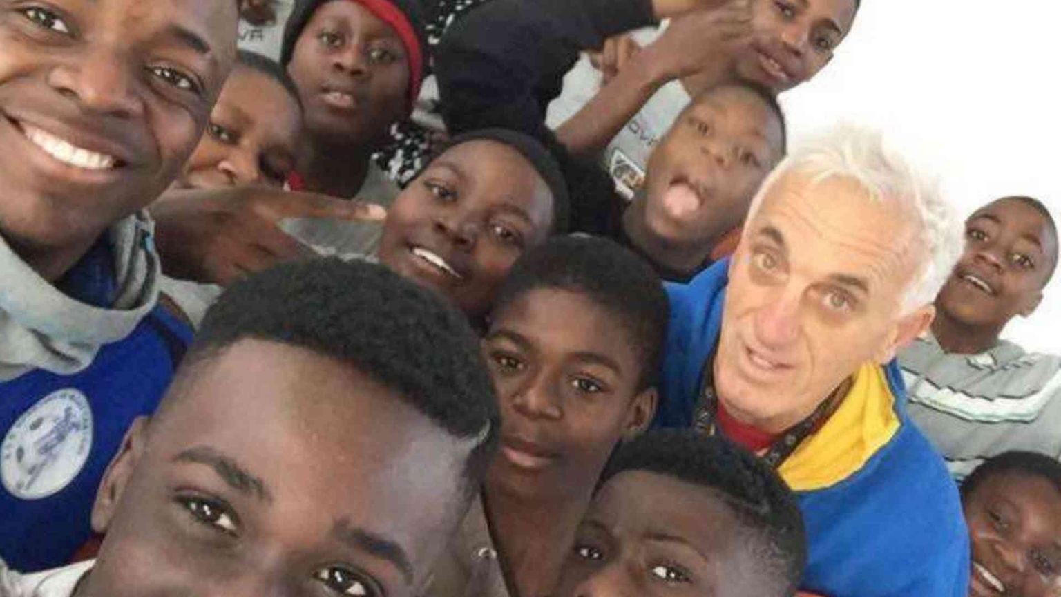 Appello al Cio per far giocare i ragazzi di Castel Volturno