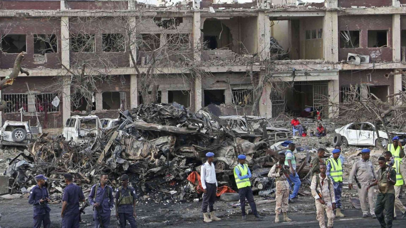 Attentati a Mogadiscio: 300 morti, centinaia di feriti
