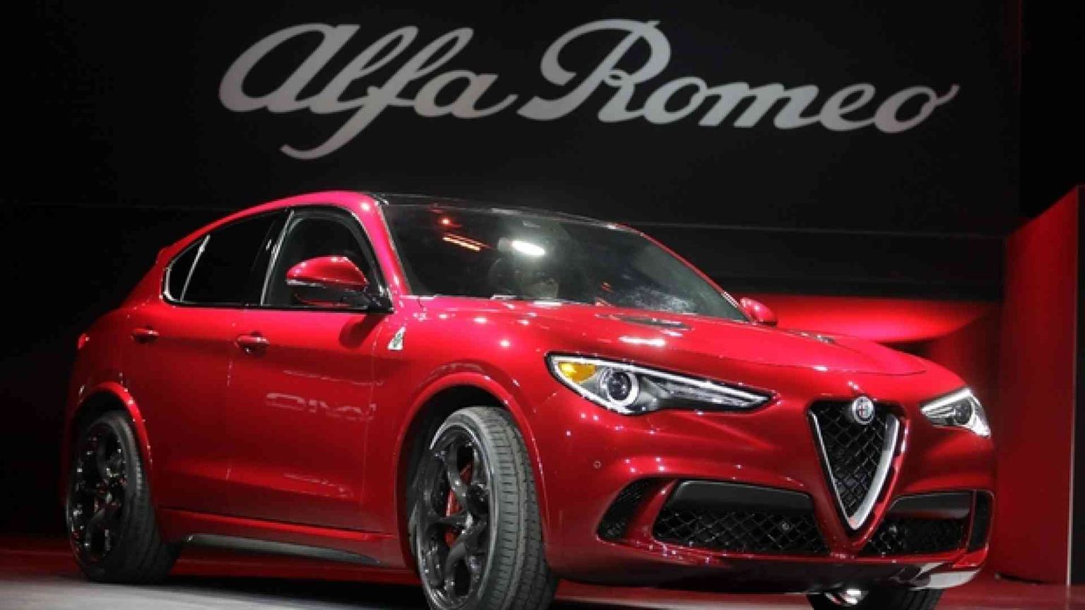 L'Europa frena, Alfa Romeo vola con Giulia e Stelvio