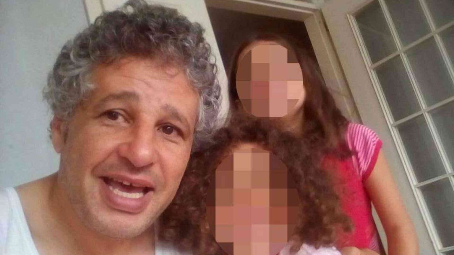 La tragedia di Como, le urla dei bambini: «Papà... »