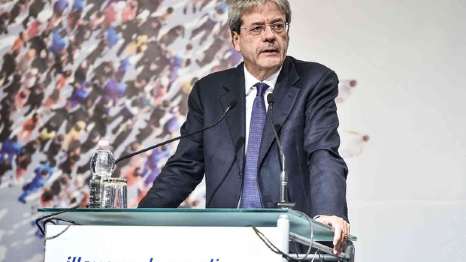 Gentiloni: sì alle proposte dei cattolici. Stop alla precarietà