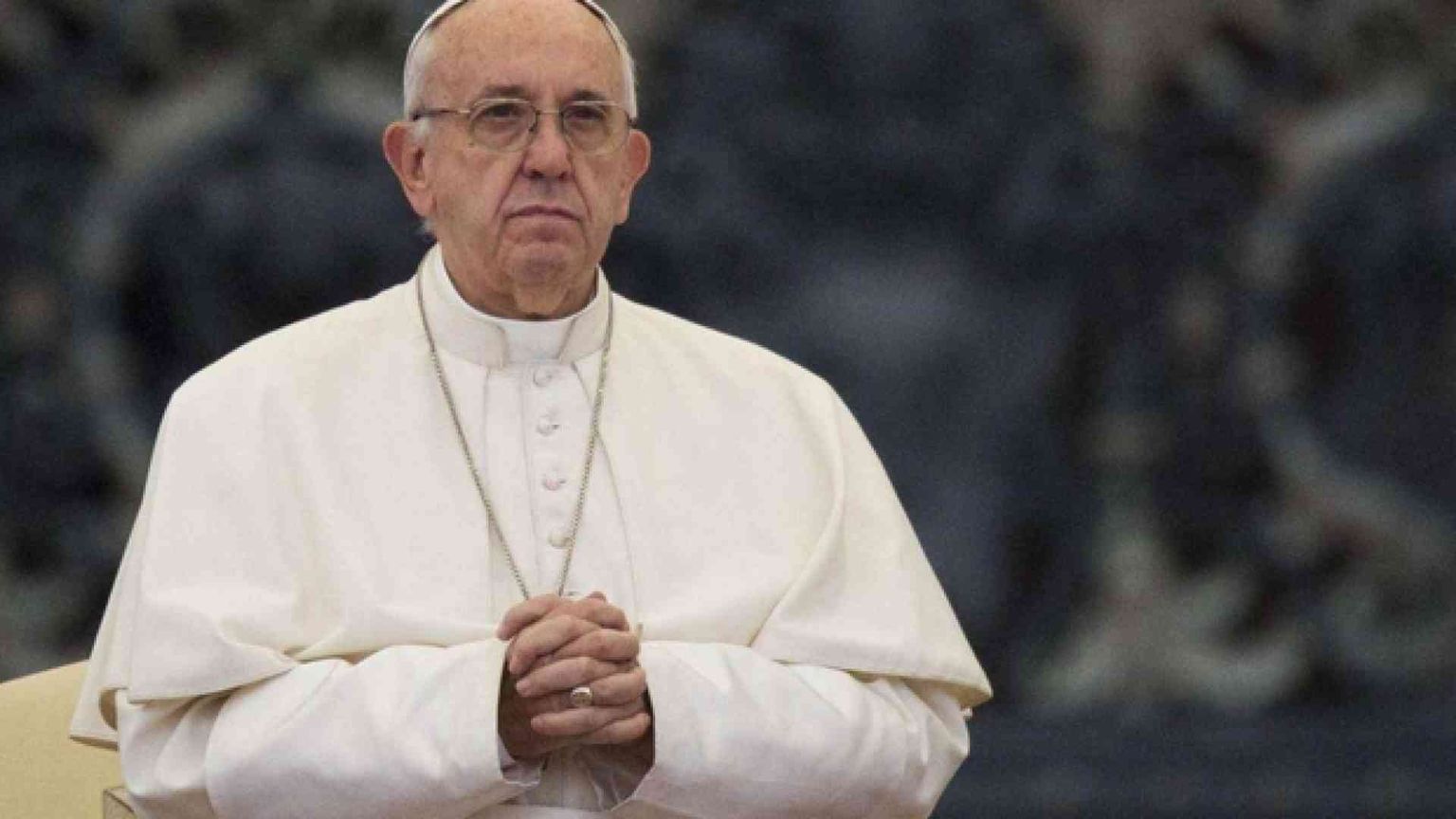 Il Papa: i migranti, sfida alla fede e all'amore dei credenti