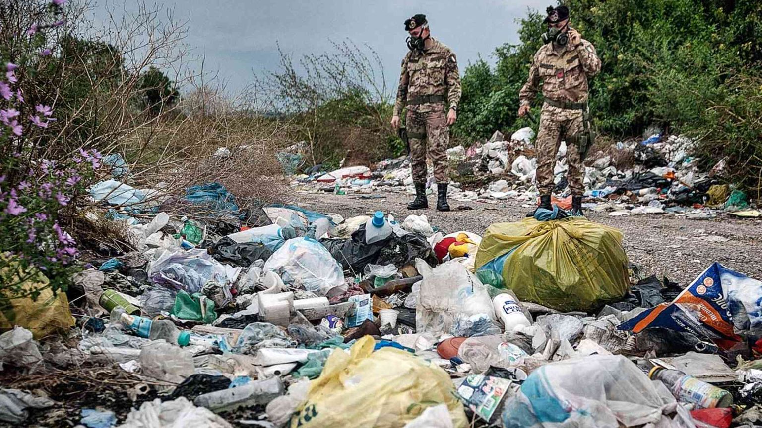 Il procuratore: bonifiche ferme e illegalità diffusa