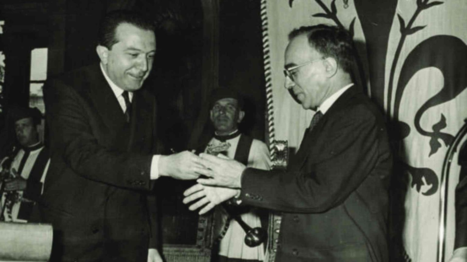 La Pira ad Andreotti: «Contro la guerra l'arma della preghiera»