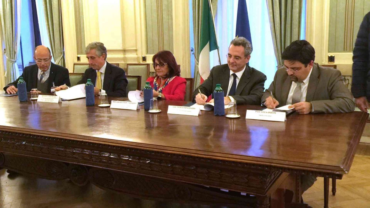 Firmato al Viminale l'accordo per altri mille profughi siriani