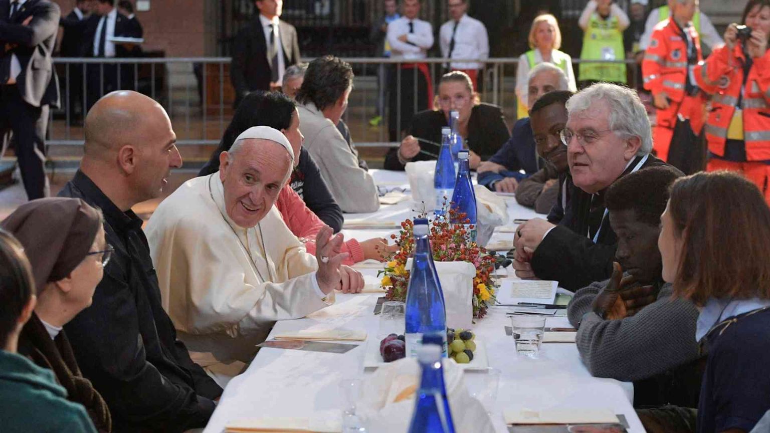 Oltre 6.000 poveri a Roma accanto al Papa; le iniziative in Italia (e oltre)