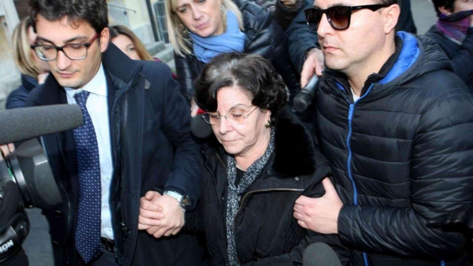 Riina sepolto a Corleone, la famiglia contro i cronisti