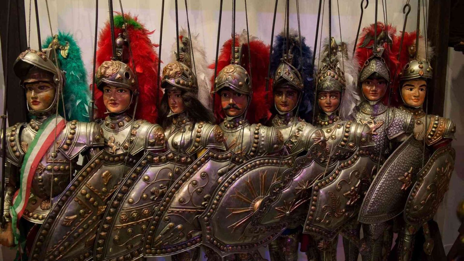 L'Opera dei Pupi con Mimmo Cuticchio: «Sono i mille volti dell'umanità»