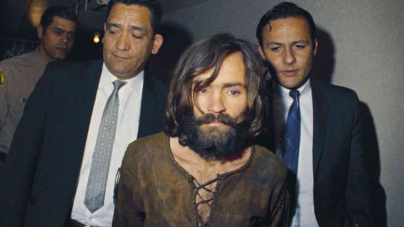 Morto Charles Manson, il criminale che creò una setta