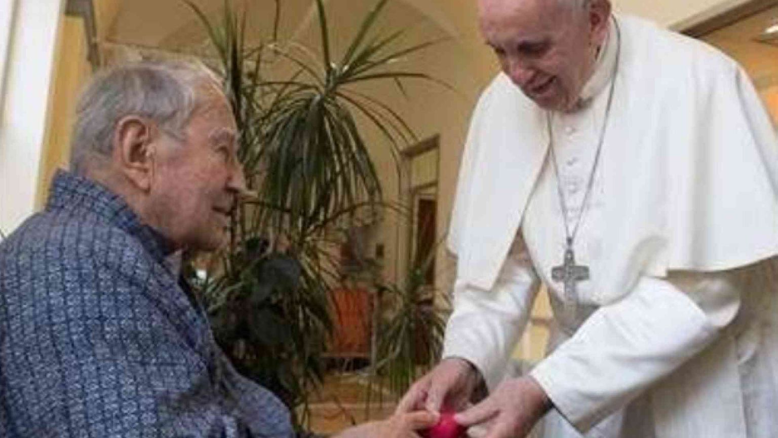 Addio al cardinale Cordero Lanza di Montezemolo, partigiano e diplomatico