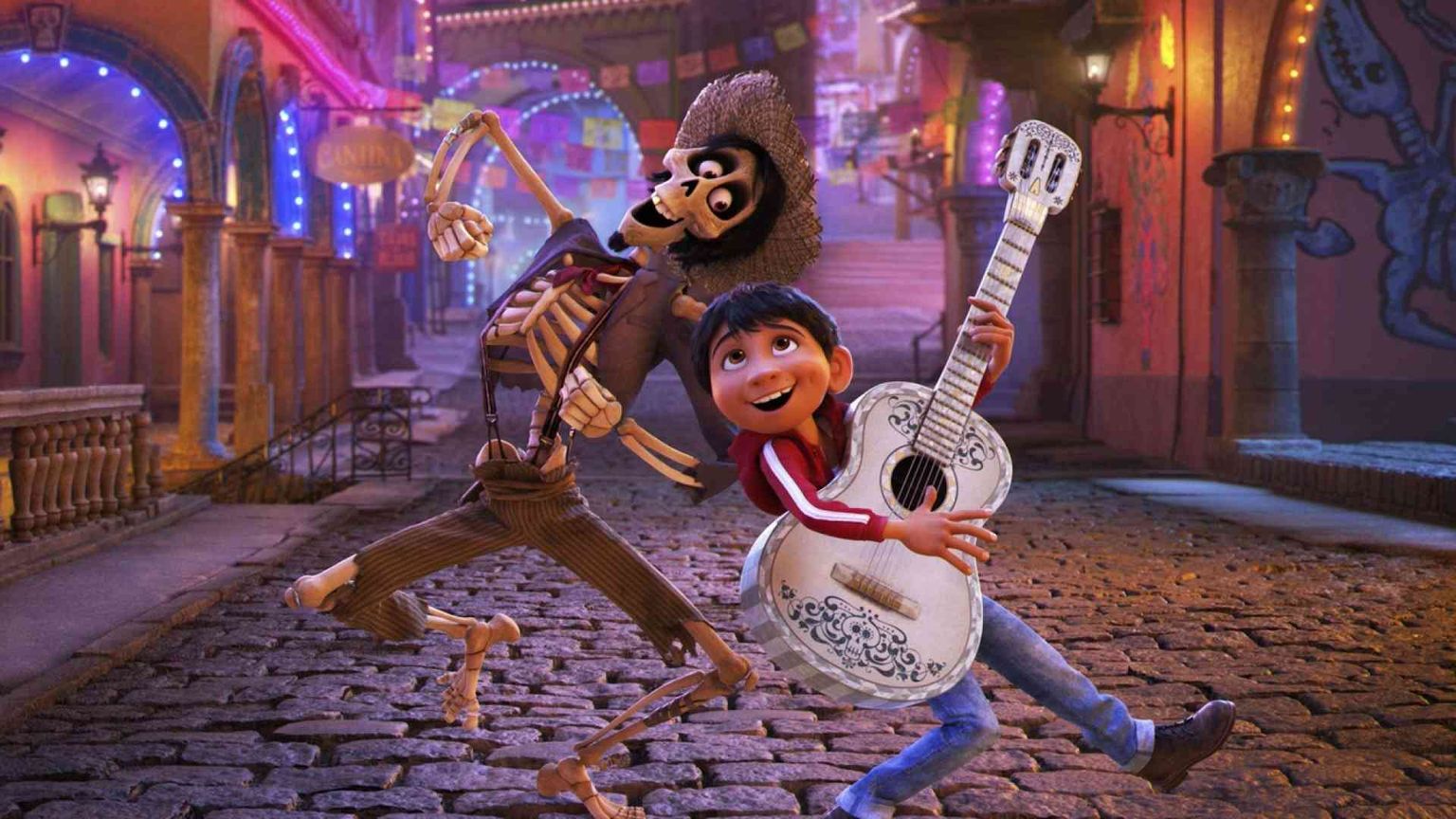Dal Messico all'aldilà, con “Coco” la Pixar scavalca i muri (anche di Trump)