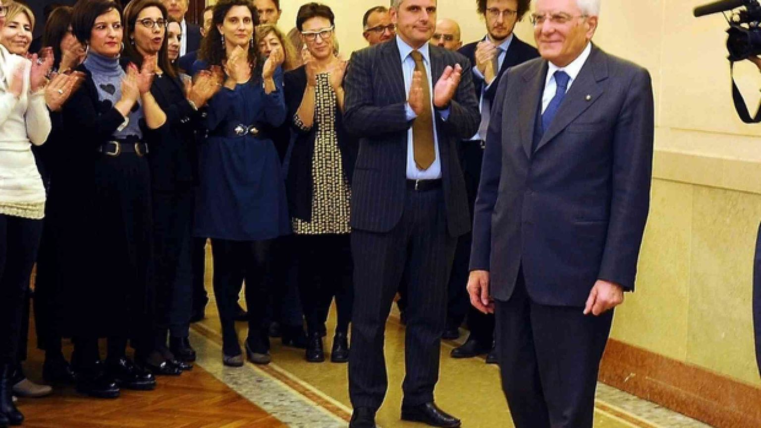 Mattarella: ripresa si diffonde, difficoltà accesso al credito