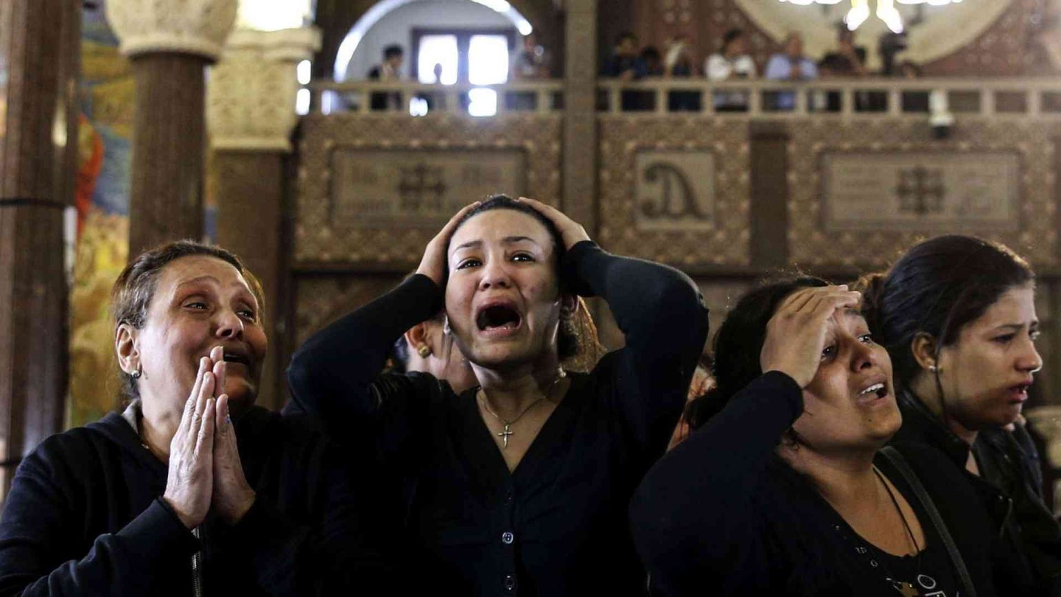 Strage delle moschea: chi sono i sufi, nuovo bersaglio del Califfato
