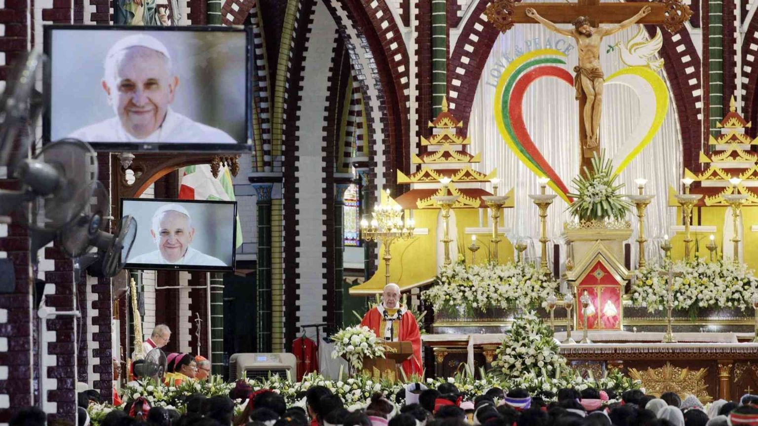 Francesco ai giovani: «Siate coraggiosi, siate generosi»