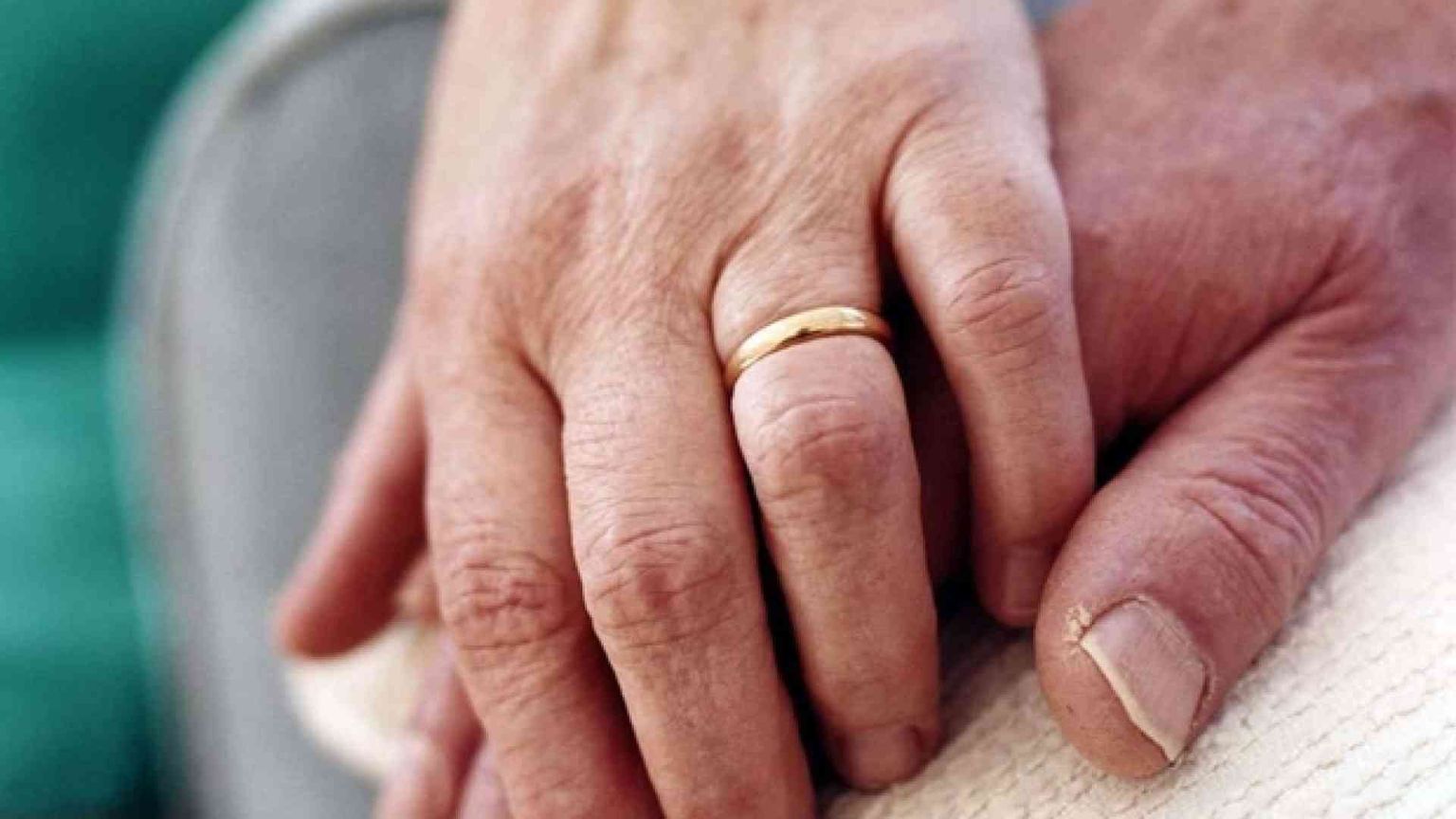 Due ragazzi per mano da settant'anni. La nostra storia straordinaria