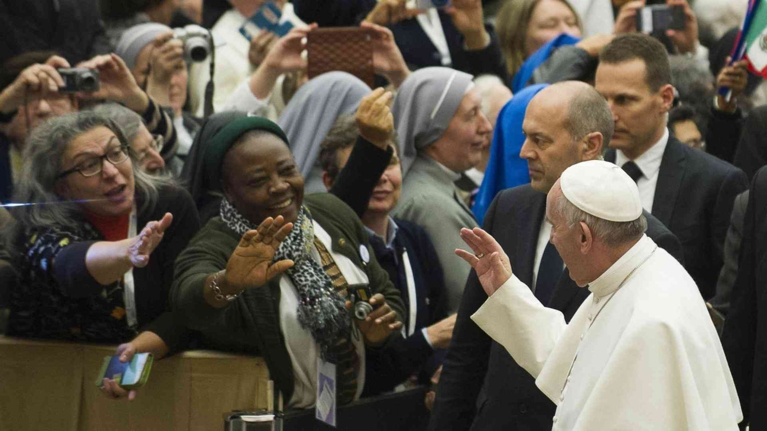 Il Papa: la missione cristiana è per il presente