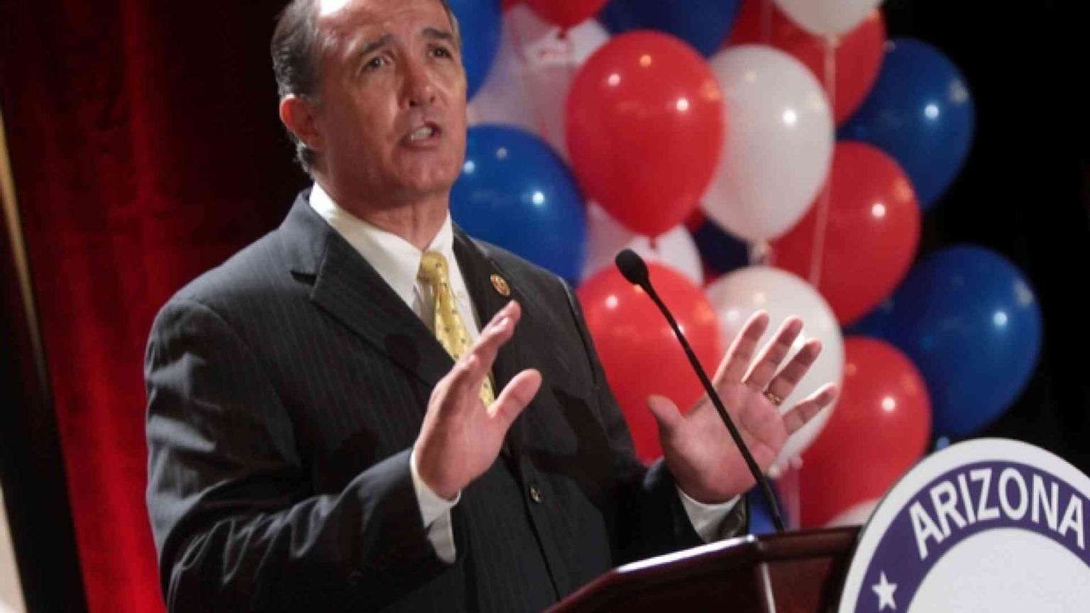 Propone l'utero in affitto: Franks lascia il Congresso