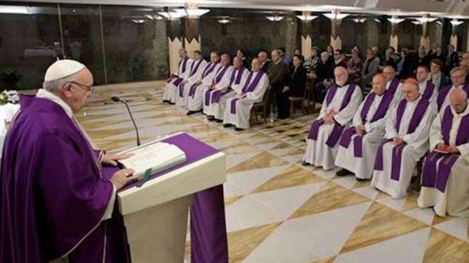 Il Papa: lasciarsi consolare dal Signore, no a lamentele e rancori