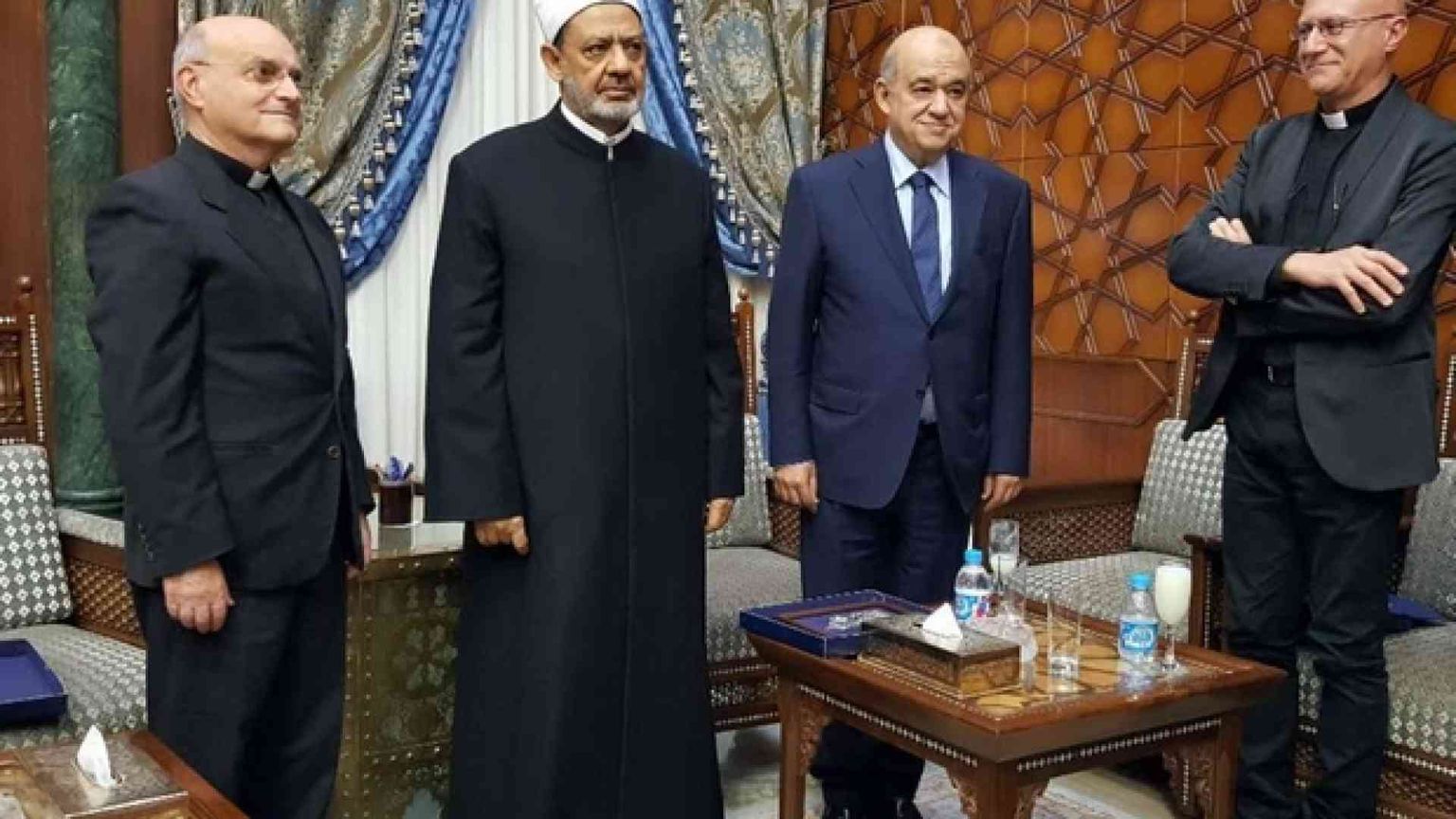 Al-Tayyib: «L'Egitto, terra benedetta da Dio»