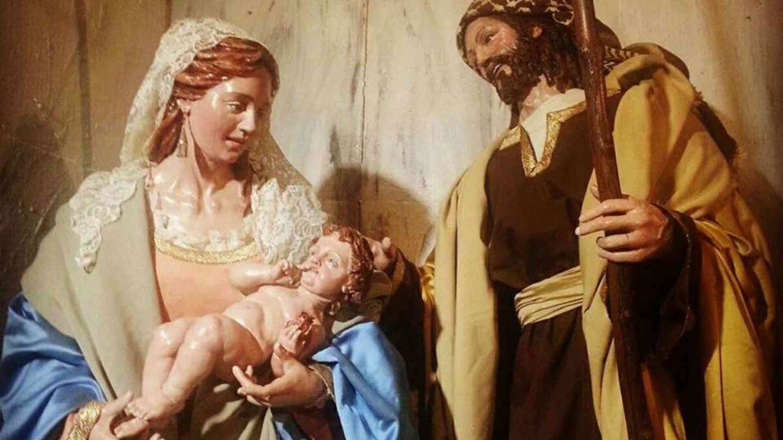 Nella canzone sparisce Gesù e compare il Perù. Proteste e scuse