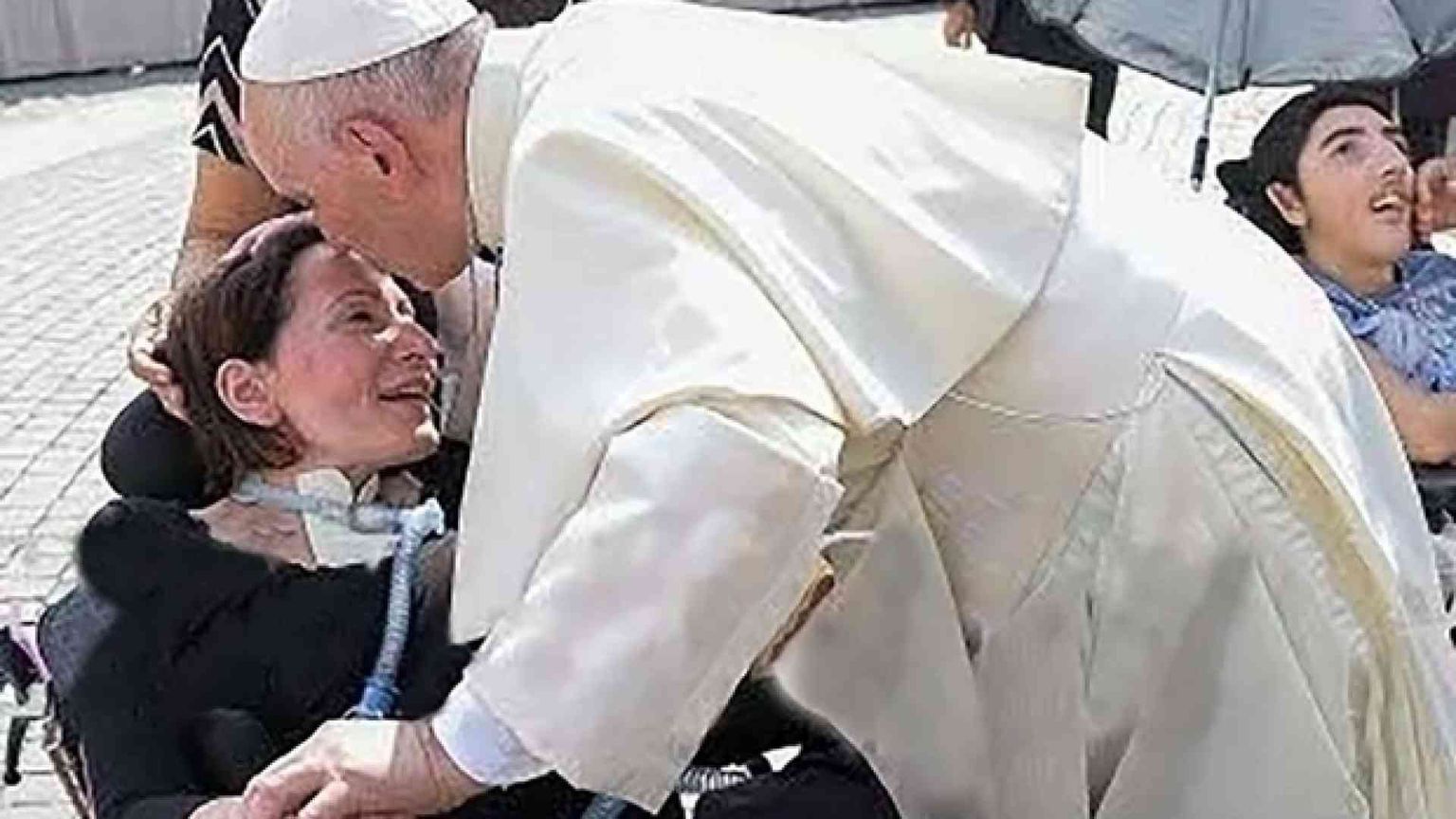 Laura Salafia, ferita e rinata: la sua vita ora ispira conversioni