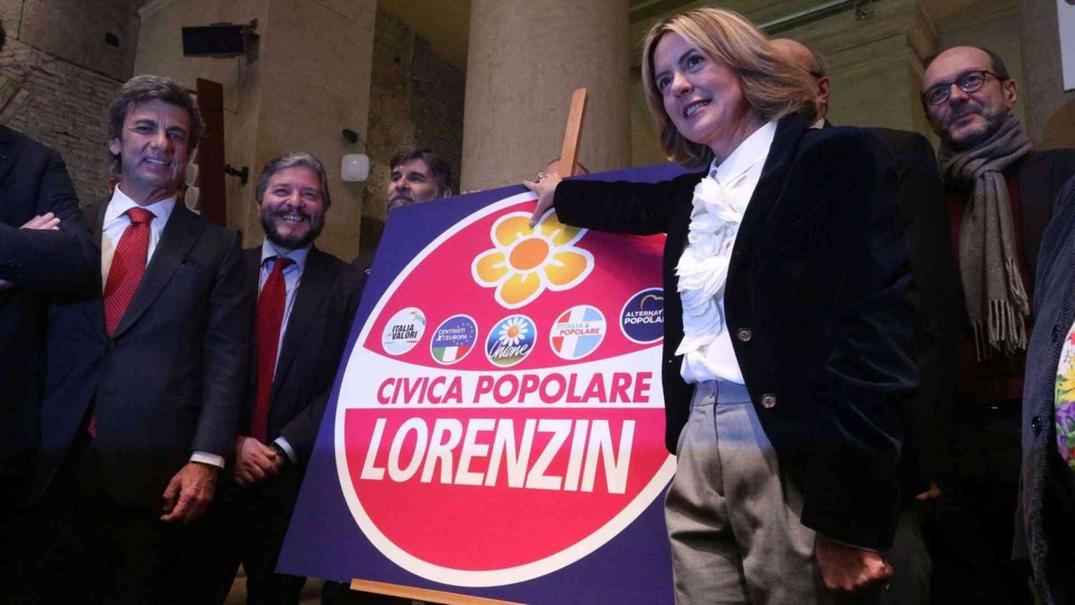 Civica Popolare, il partito «petaloso» che ascolta e non grida