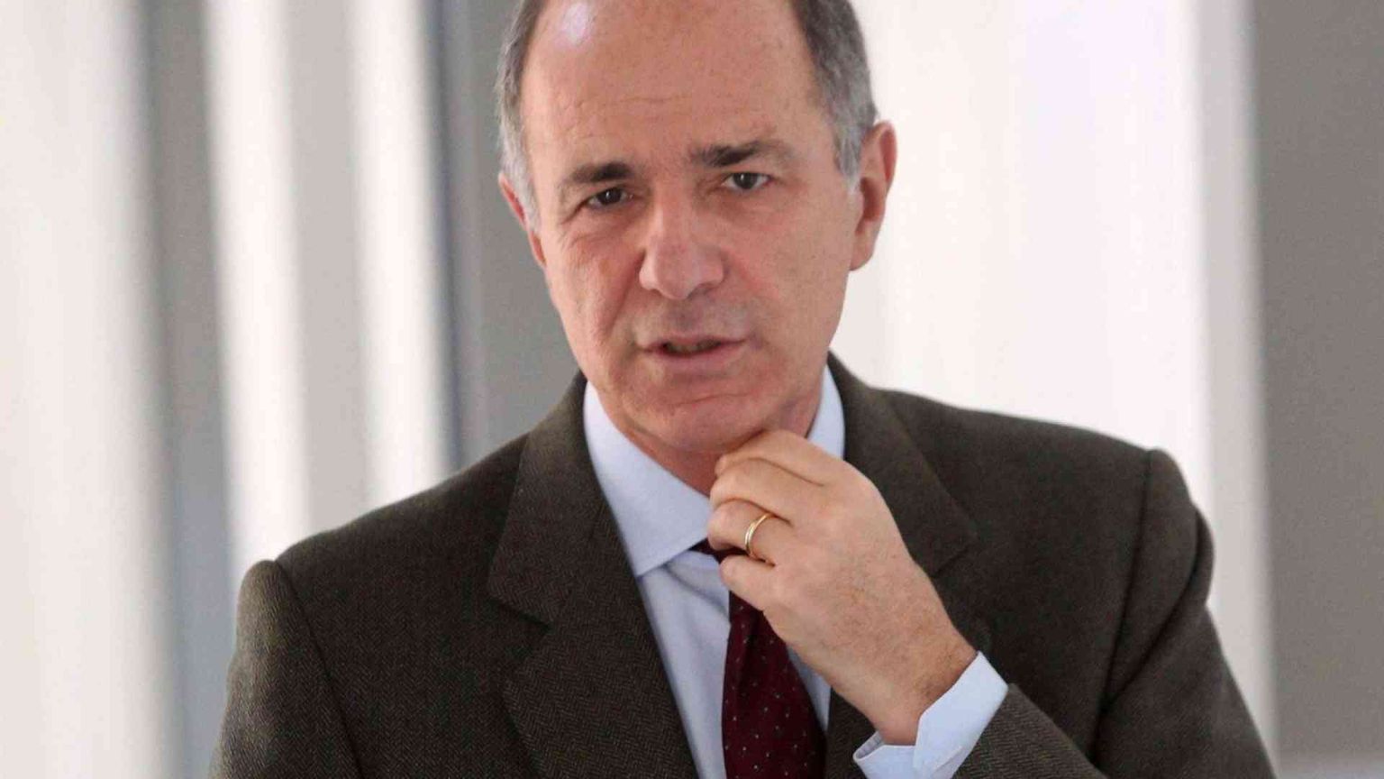 Corrado Passera torna nel mondo della finanza