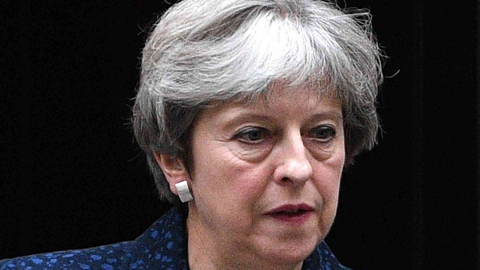 Sanità a pezzi. E May crea il ministro della Solitudine