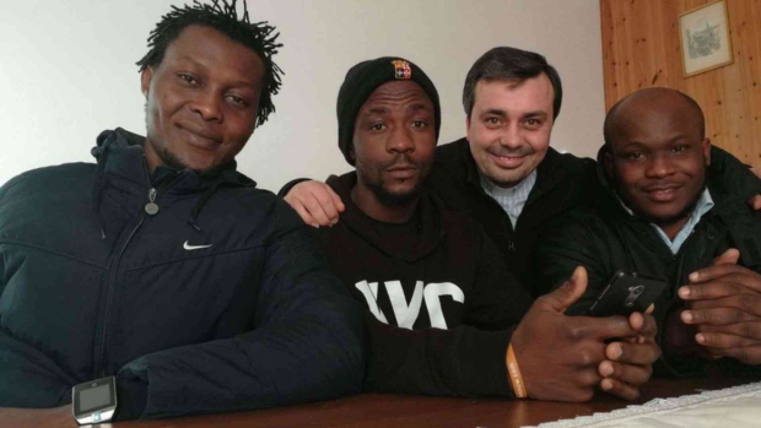 Espulsi dal Cara, accolti in parrocchia