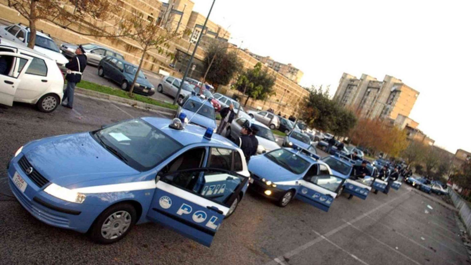 Blitz della polizia contro il clan Moccia, 45 arresti