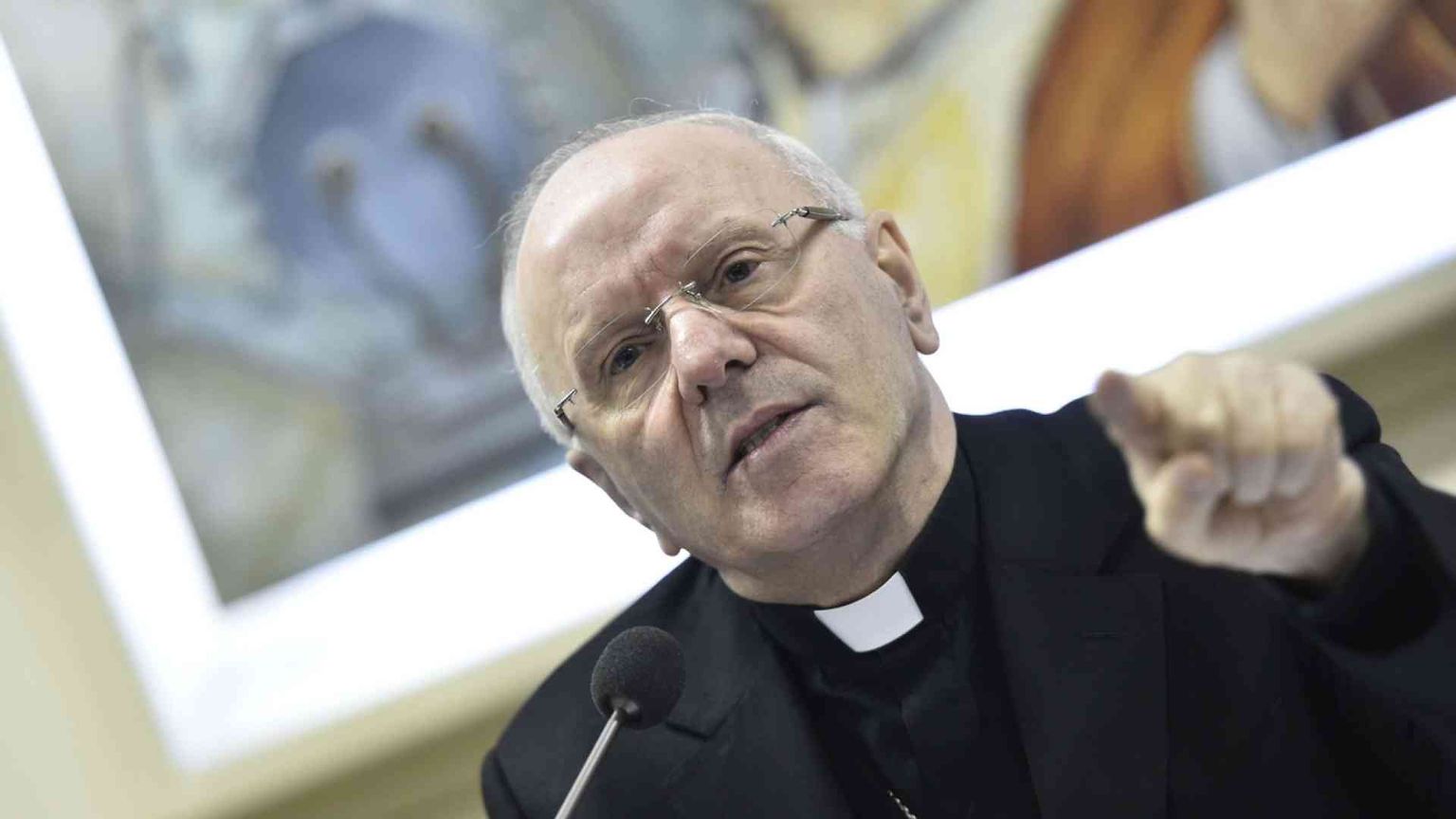 Galantino: ai politici chiediamo onestà, realismo, umiltà e moralità