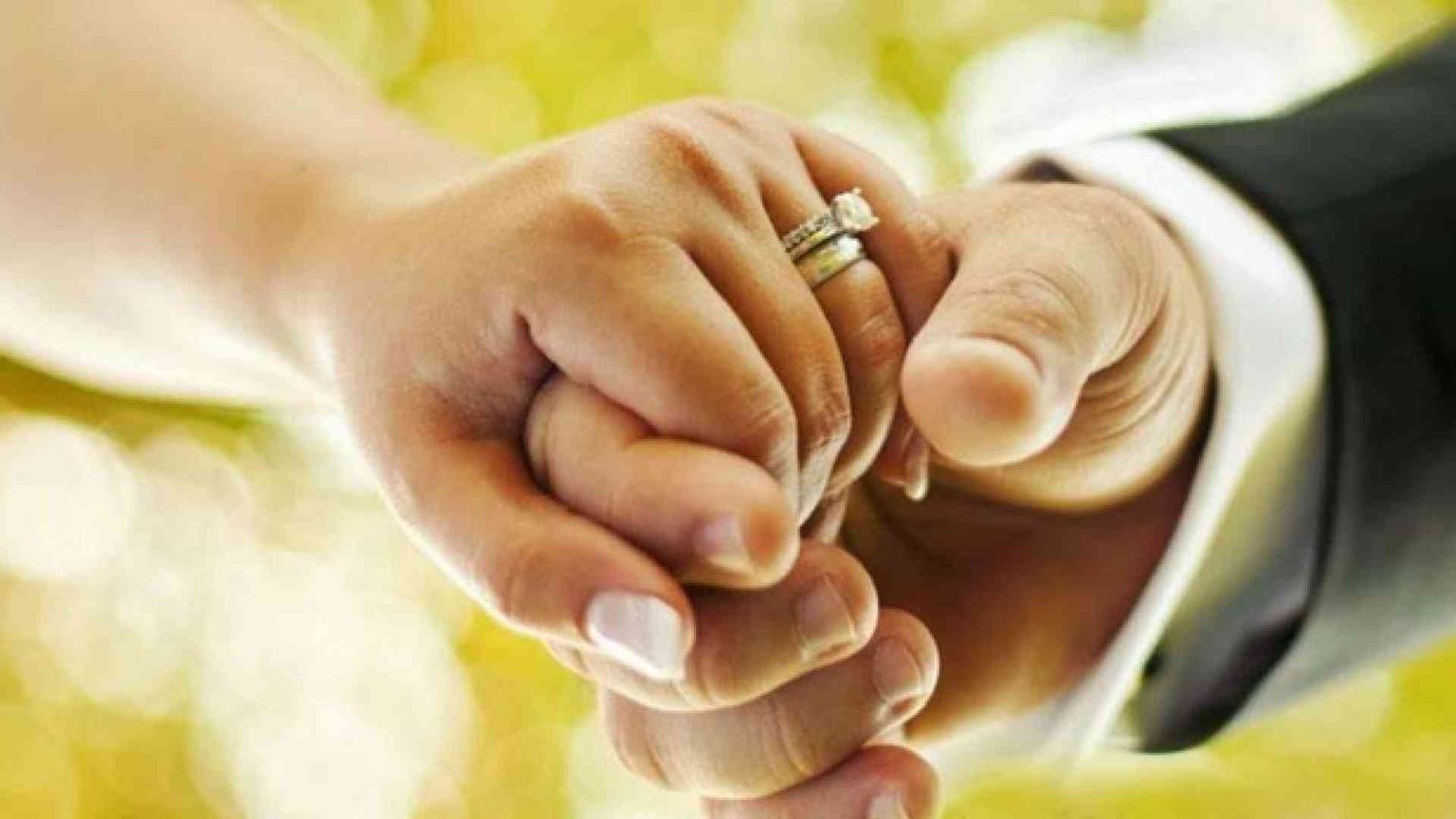 Il Papa: «Regole e attenzione alla persona»