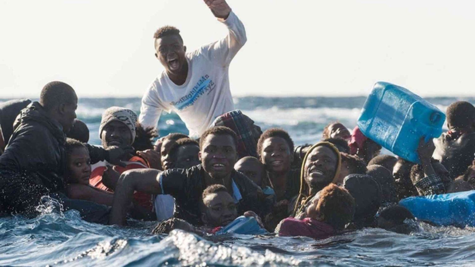 Sbarchi e salvataggi, ecco le nuove regole