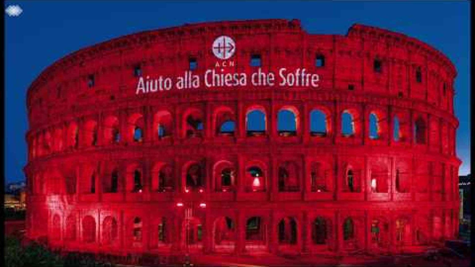 Colosseo «tinto» di rosso: Acs punta i fari sui cristiani perseguitati