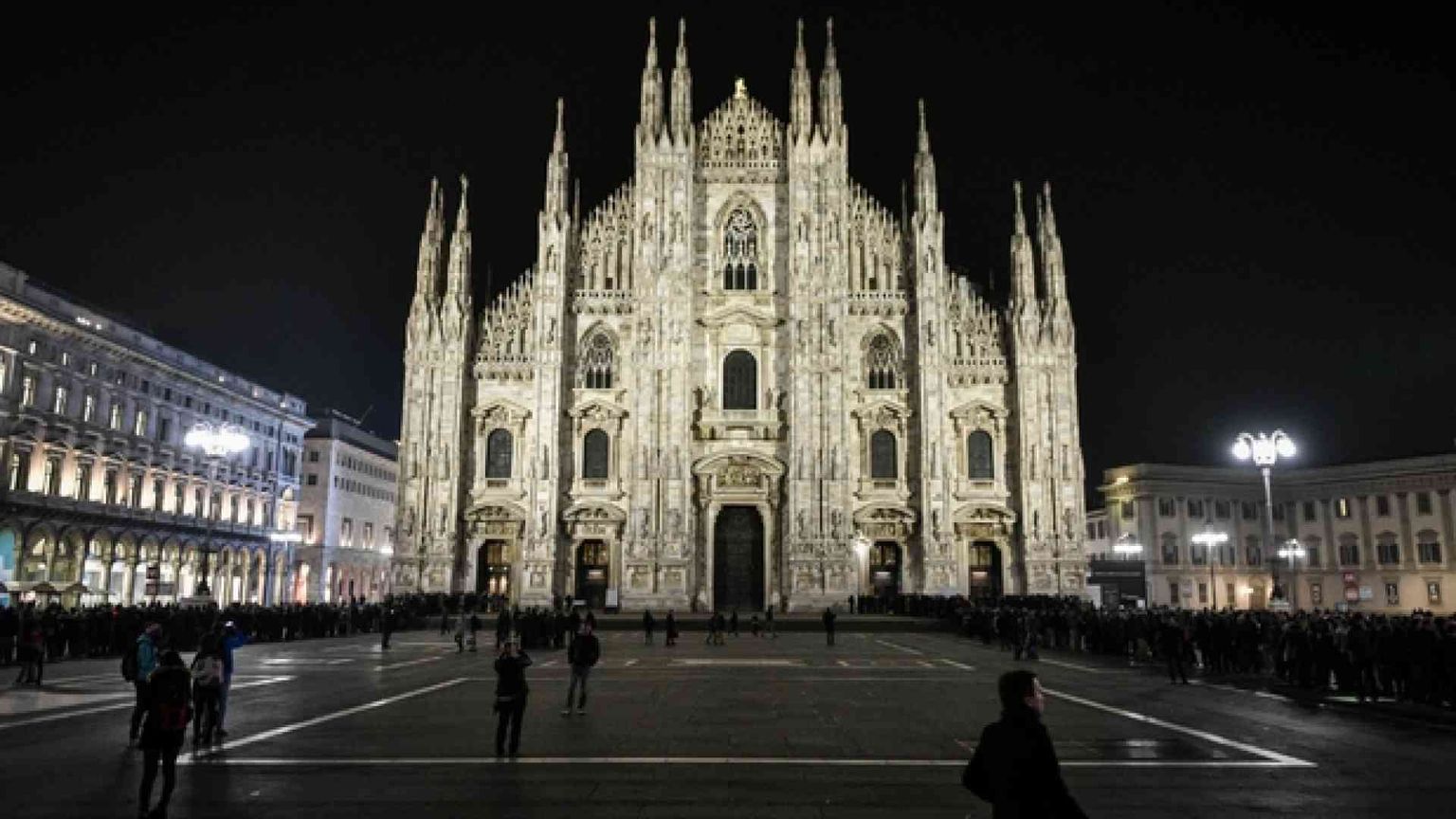 Nuova luce per il Duomo, brillerà nella notte