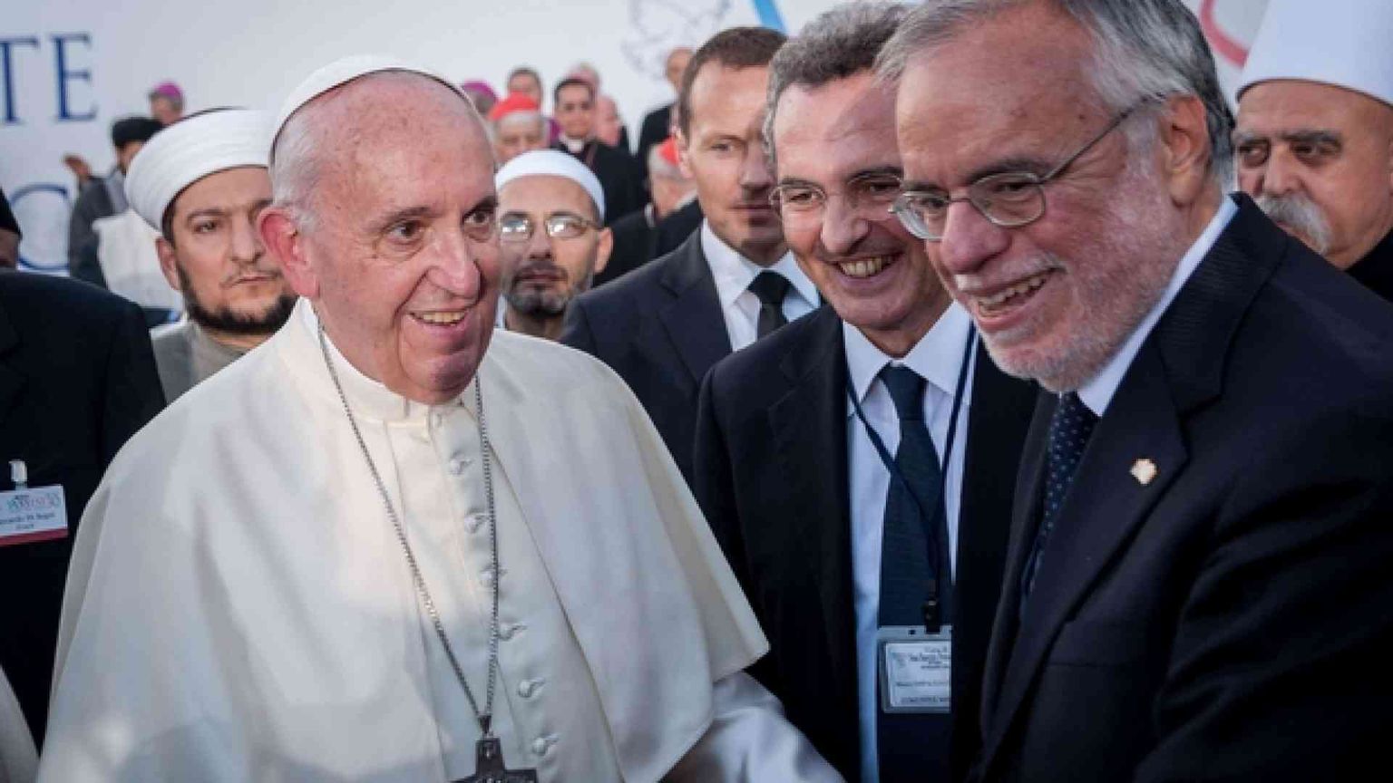 Cinquant'anni di Sant'Egidio fra preghiera, poveri e pace