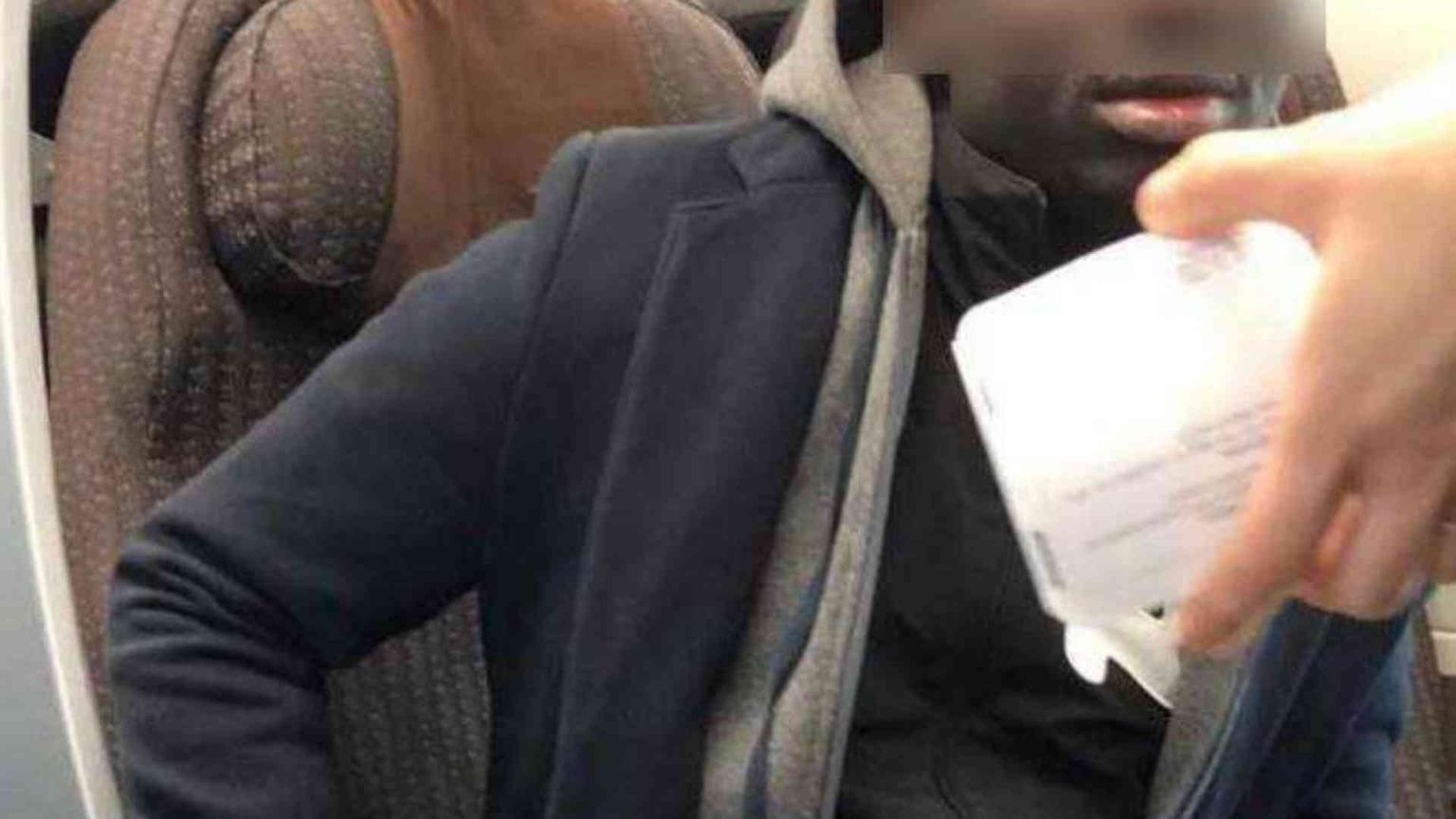Straniero in treno senza biglietto? Non è solo fake news, ma razzismo...