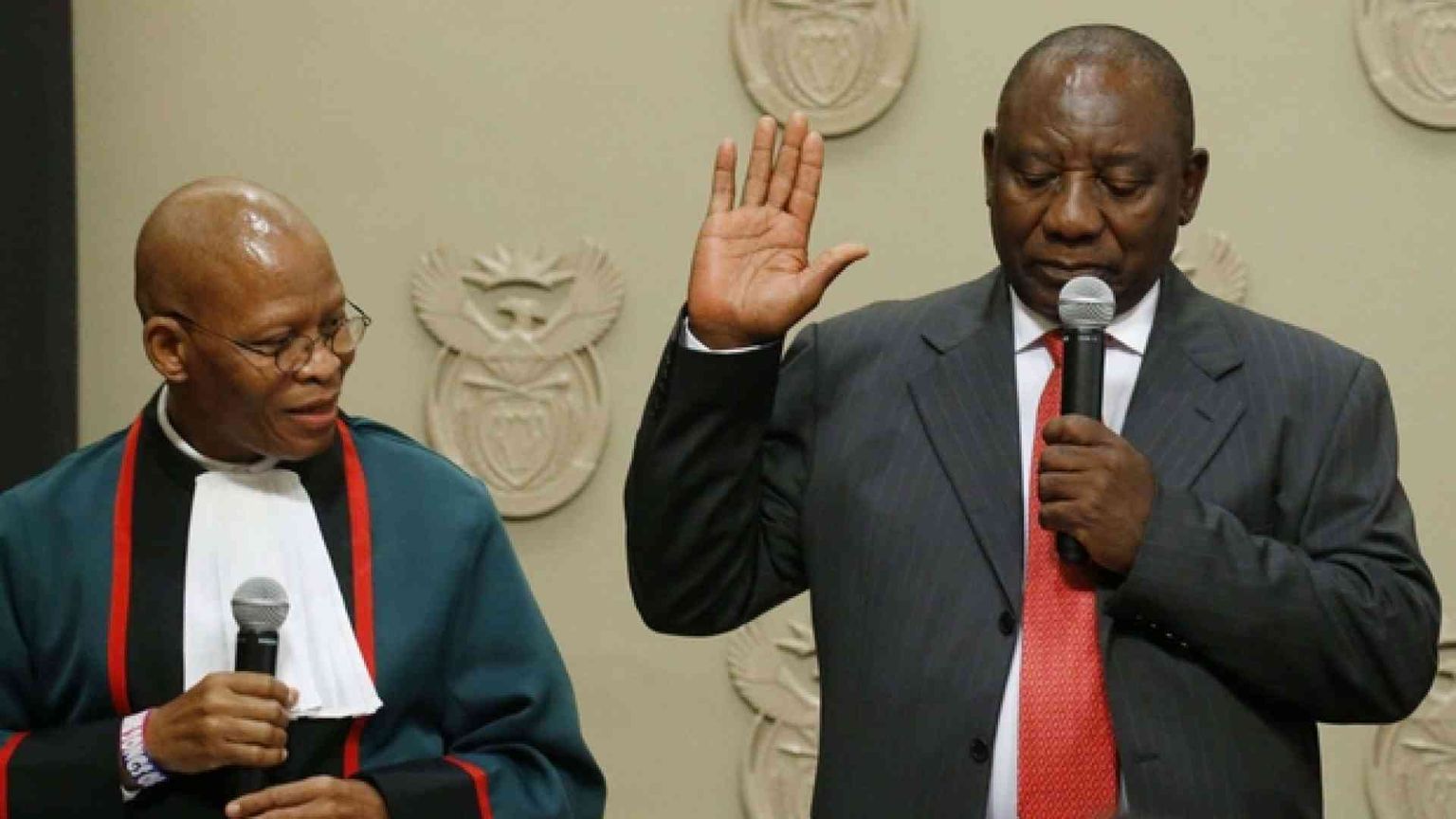 Caduto Zuma, al via la presidenza di Ramaphosa