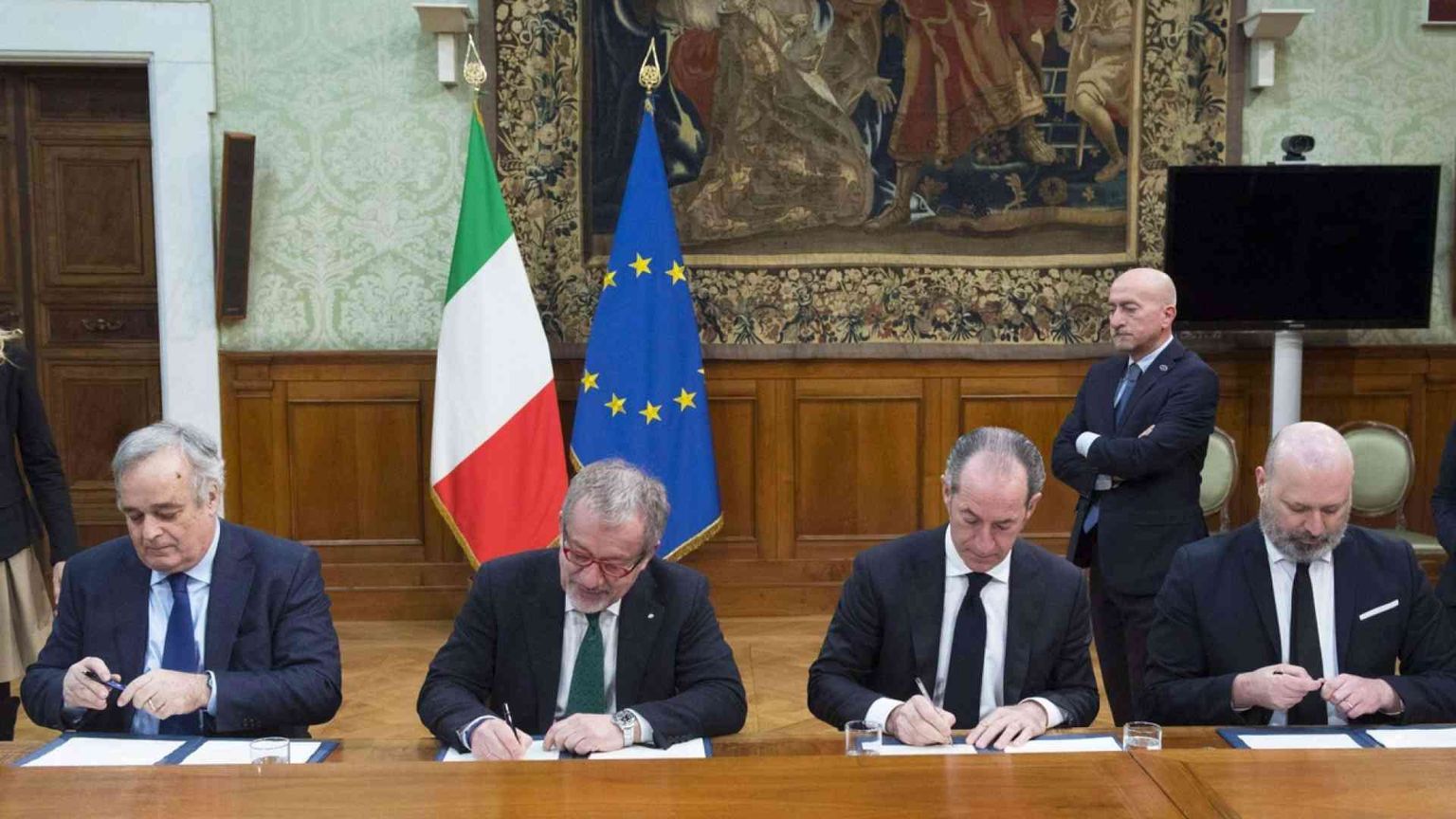 Governo firma «autonomia differenziata» con Lombardia, Veneto, Emilia-Romagna