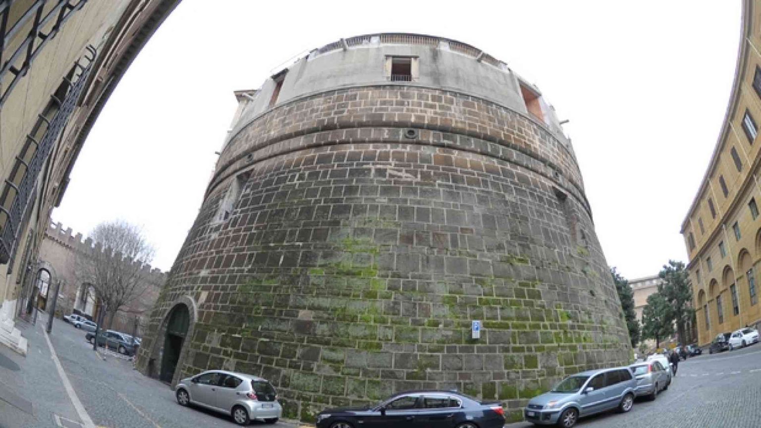 Rinviato a giudizio Caloia, ex presidente dello Ior