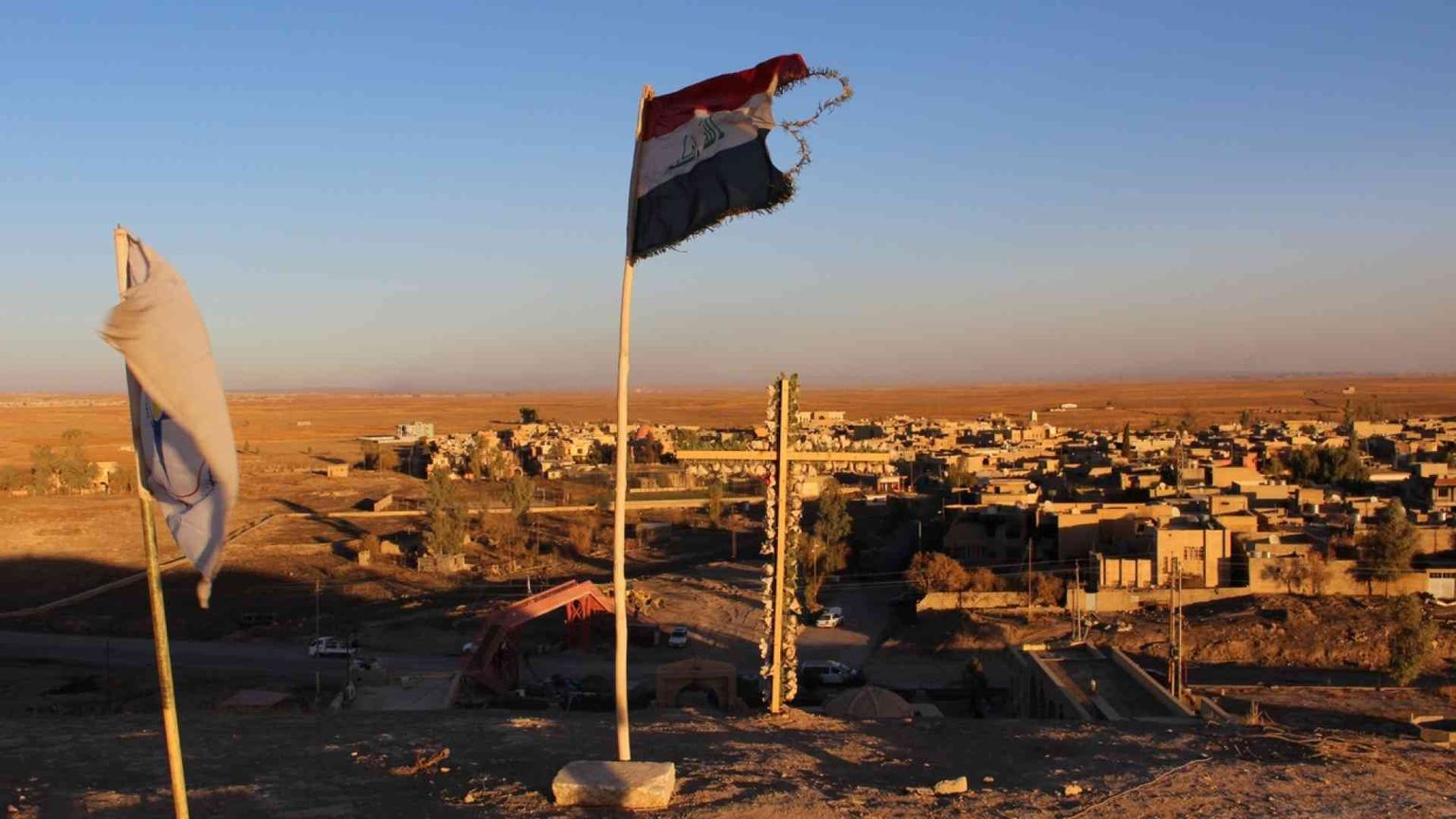 Mosul, trovata una fossa comune di cristiani