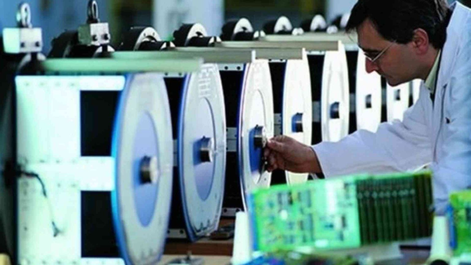 La Rwm: «Pronti a testare le bombe in Sardegna»