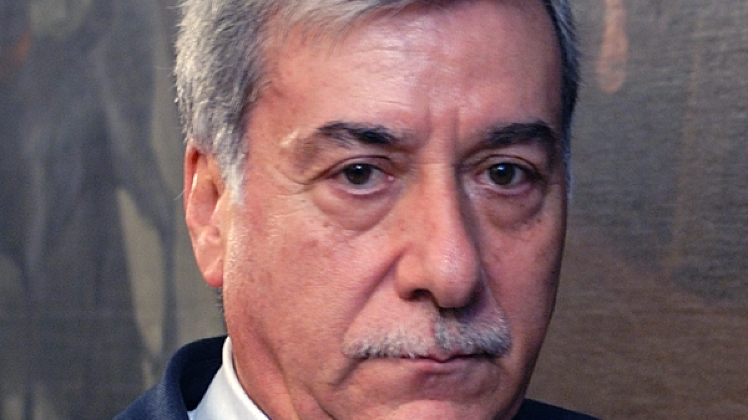 Una politica e una scuola che «svuotano» i giovani