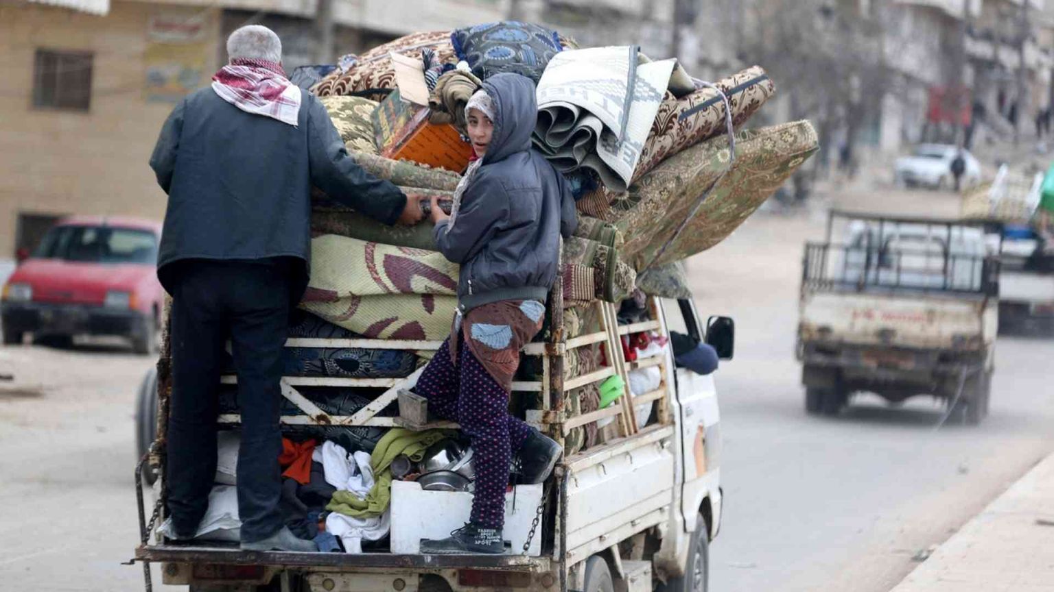 «Così muore Afrin». Migliaia in trappola