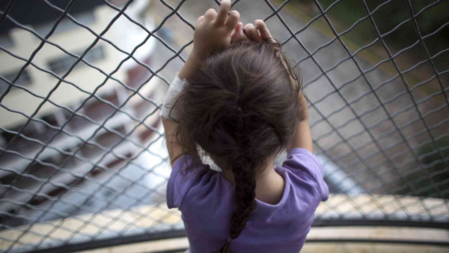 Patto Chiesa-istituzioni per rilanciare le adozioni