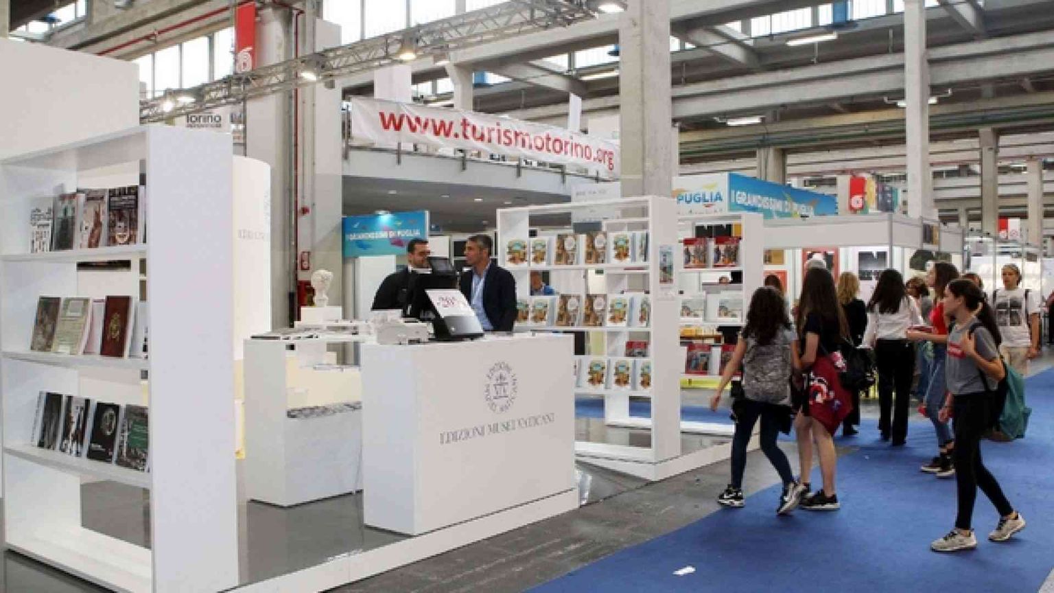 Libri, al Salone il successo fa rima con confusione