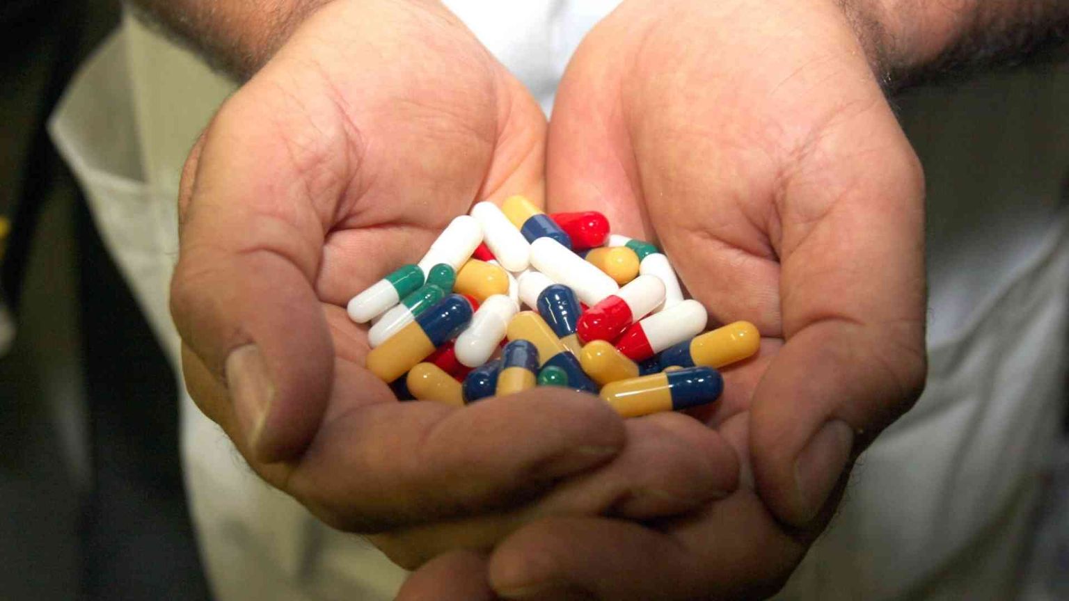 Boom di psicofarmaci, allarme giovani a Milano