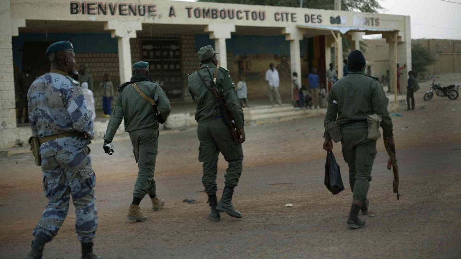 Attacco jihadista nel nord-est: venti le vittime