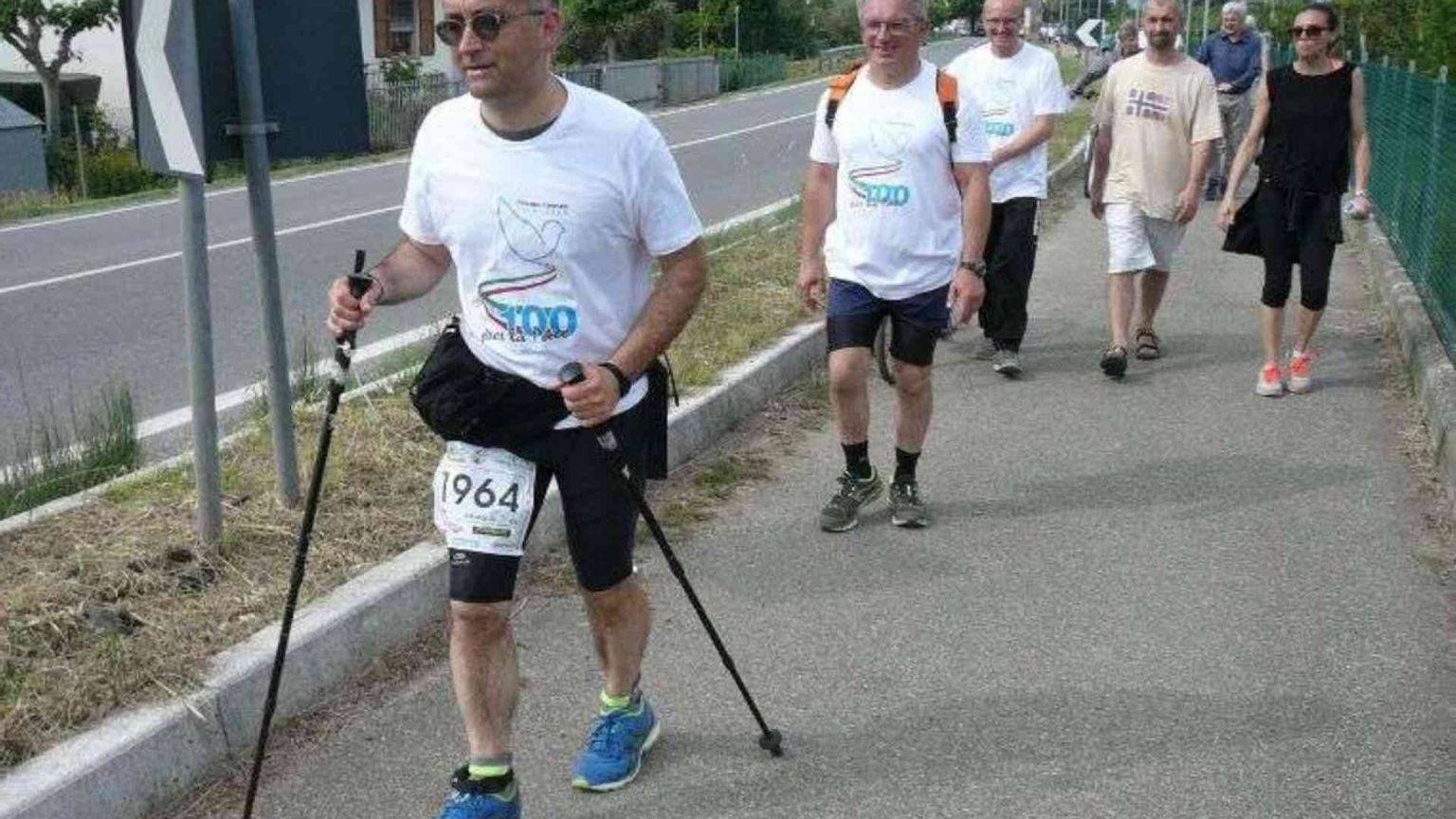 Il parroco podista. Per la pace